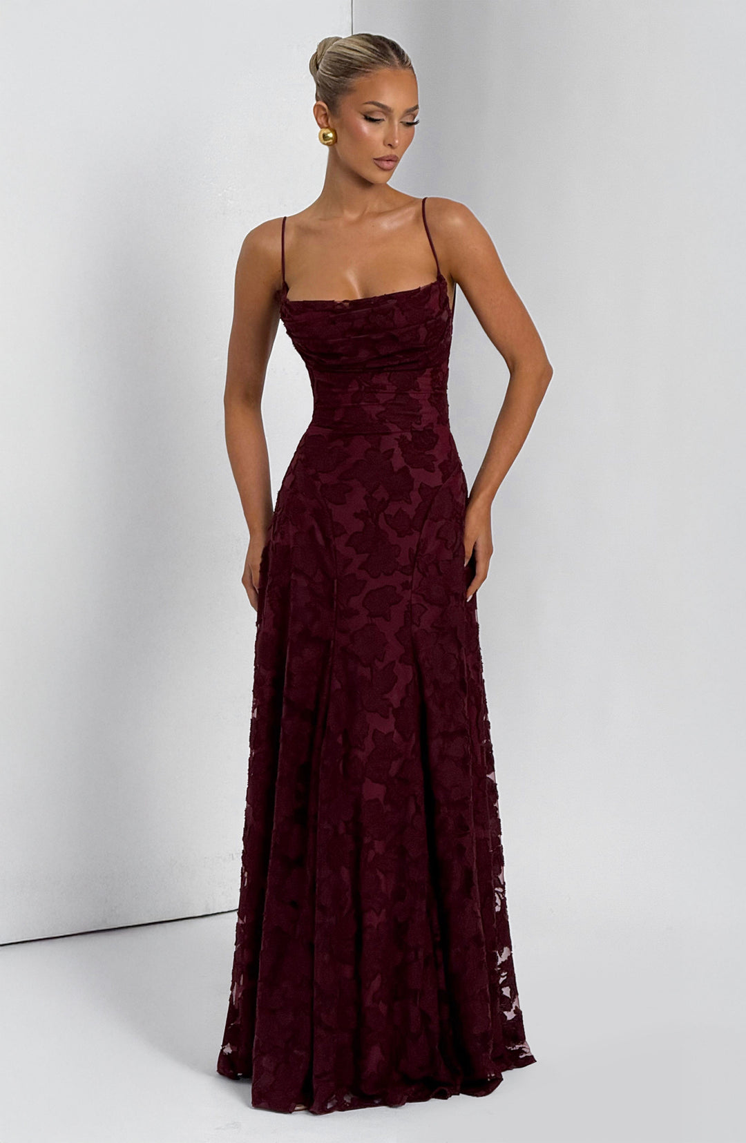 Francis Vestido Comprido — Vermelho Cereja Lacado