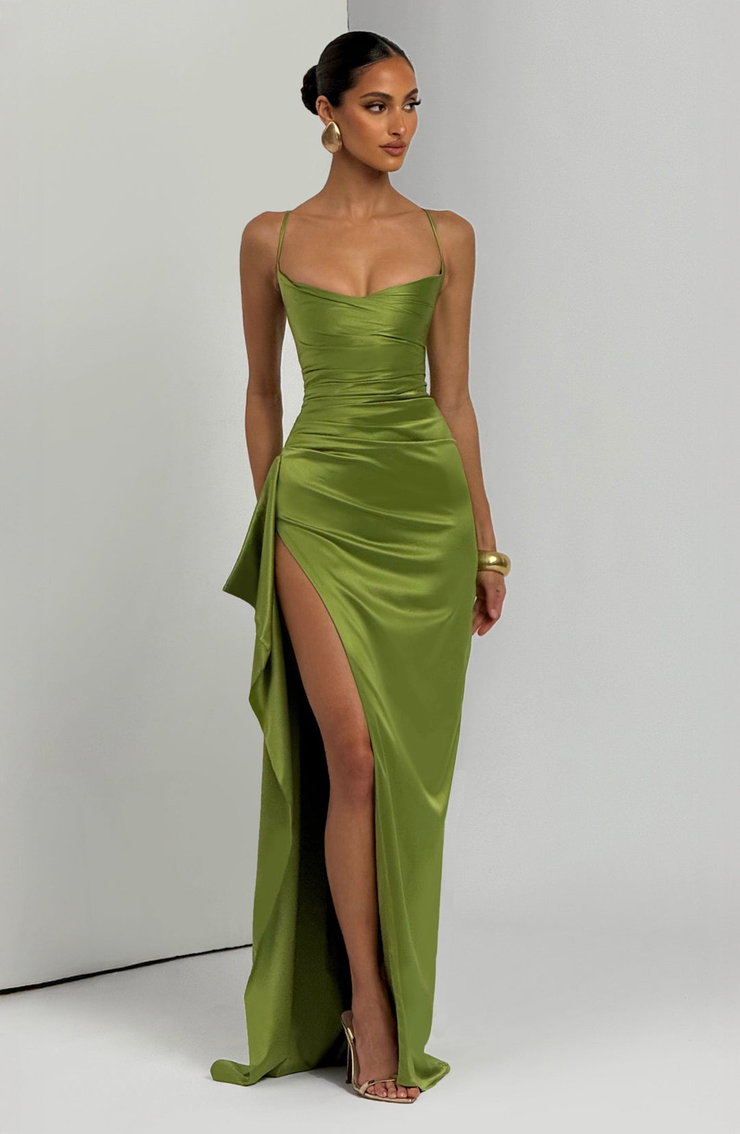 Helen Vestido Comprido — Verde Olive