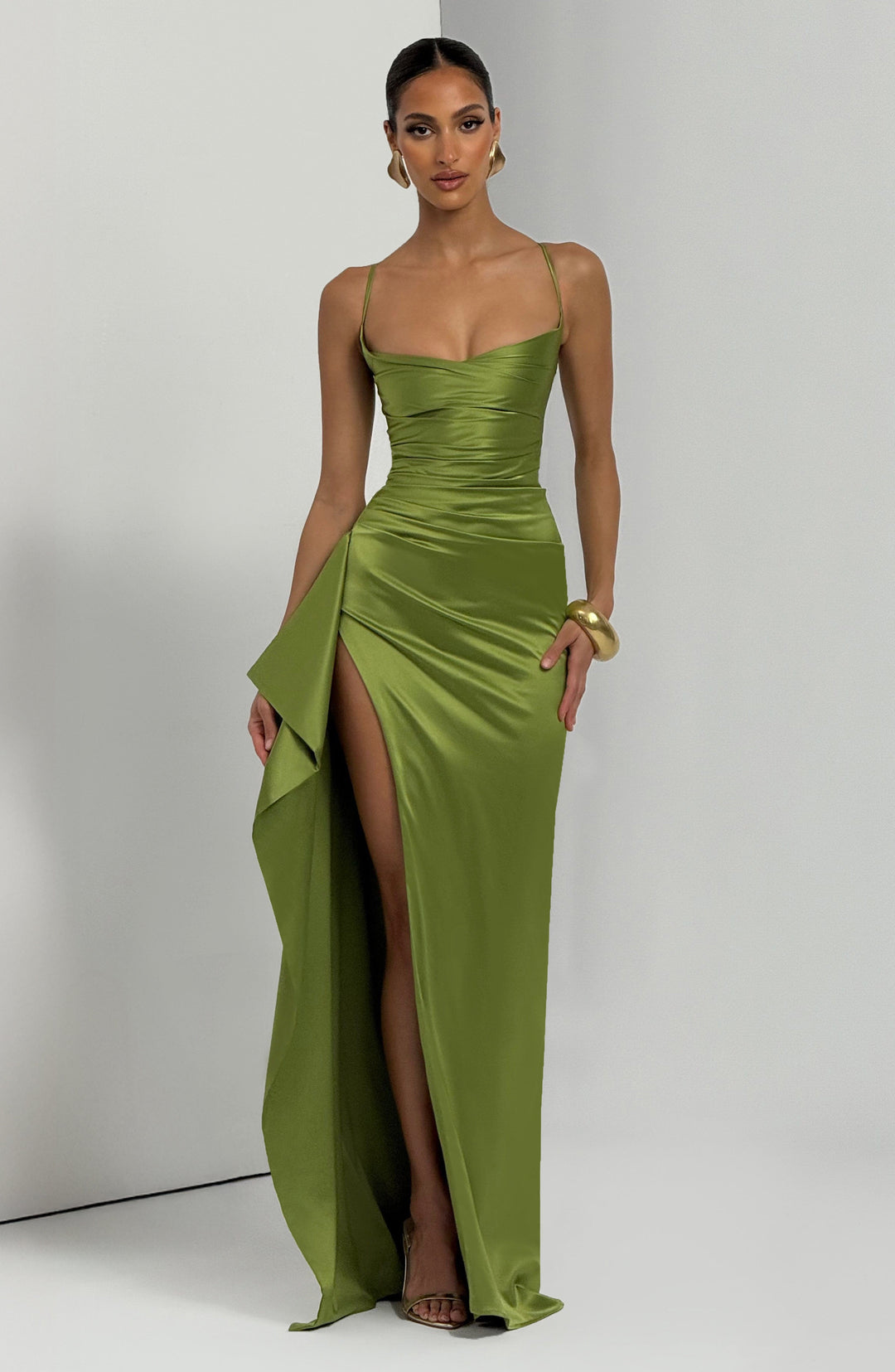 Helen Vestido Comprido — Verde Olive