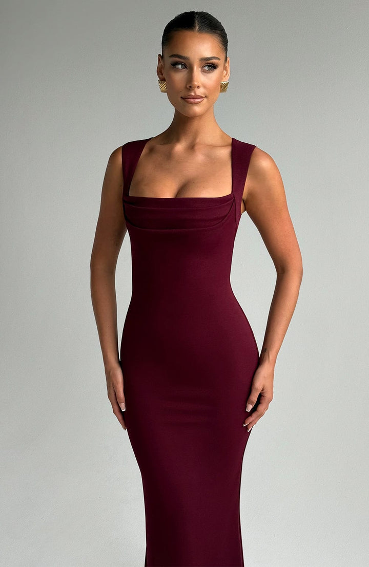 Helena Vestido Comprido — Vermelho Cereja Lacado