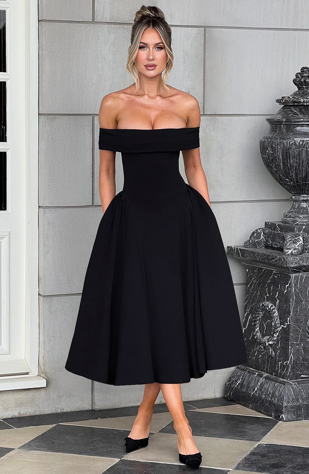 Miranda Vestido Midi — Preto