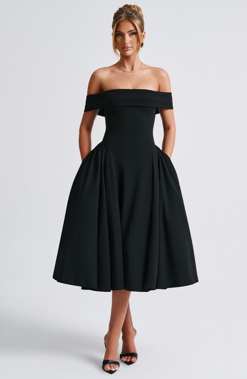 Miranda Vestido Midi — Preto
