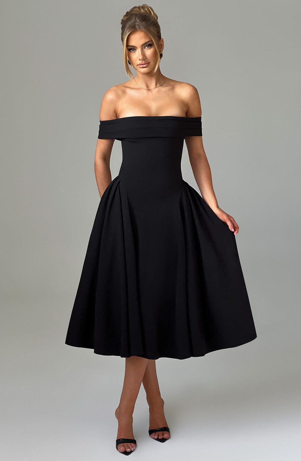 Miranda Vestido Midi — Preto