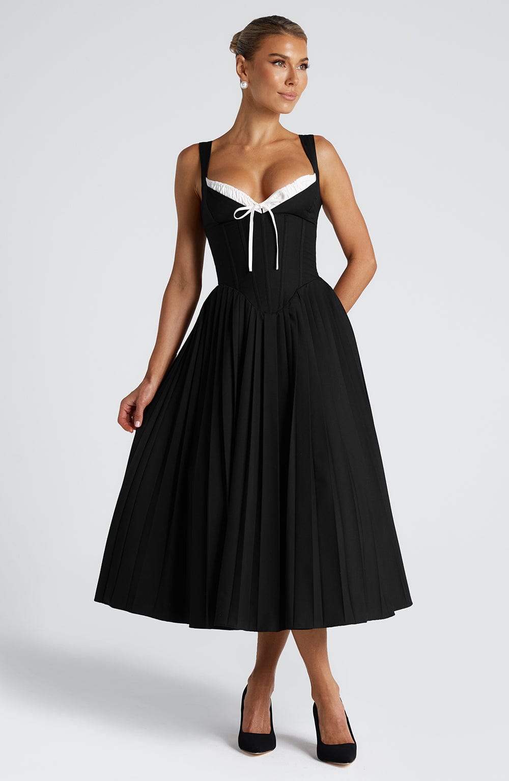 Natassia Vestido Midi — Preto/Branco
